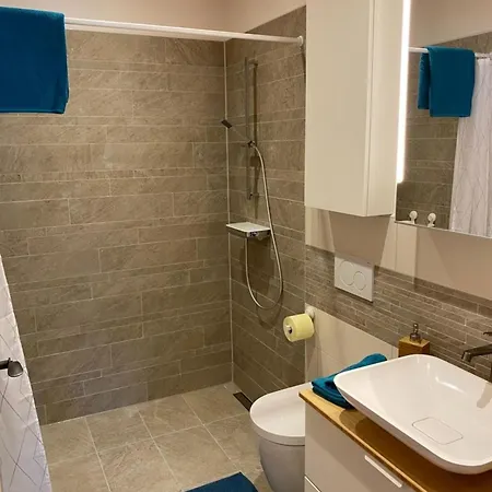 1 - B70679 Haus im Ennstal